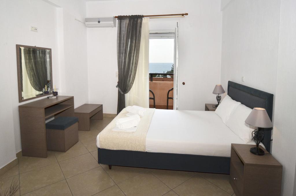 Inanthi Apartment โปตอส ภายนอก รูปภาพ